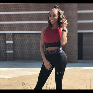 Nike inter twist crop top